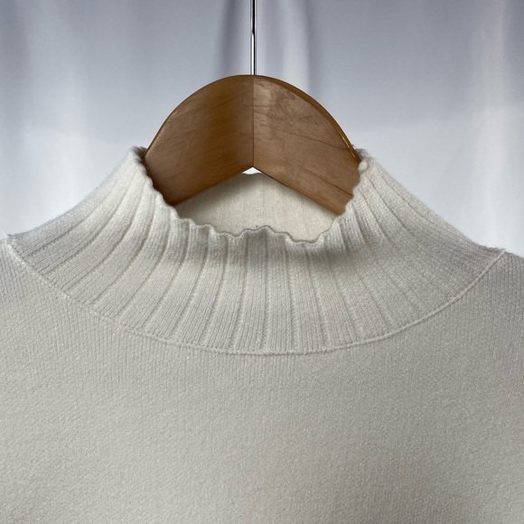 Zara Soft High Neck Sweater in Ivory Size Small - Picture 7 of 11